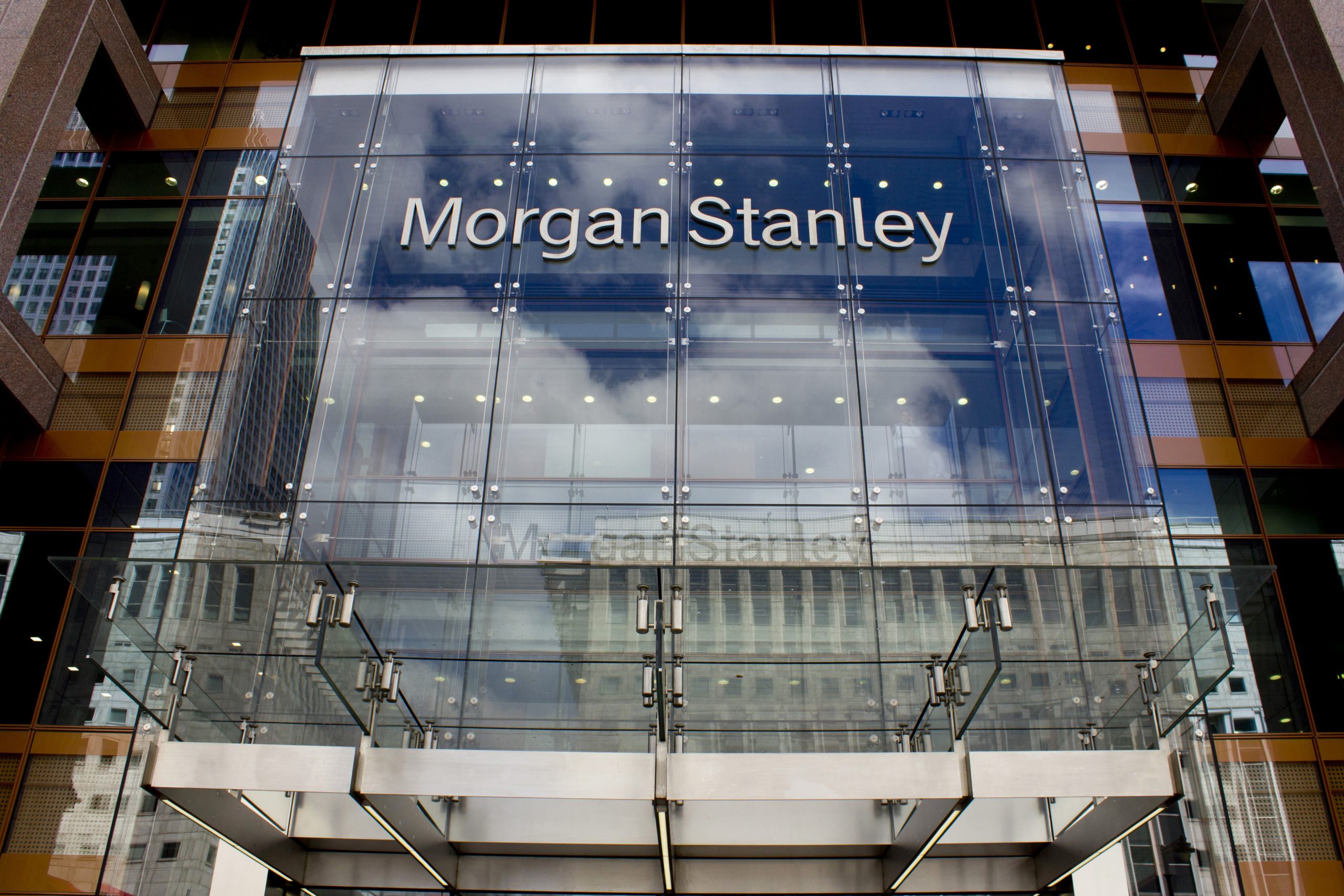 Morgan Stanley Junior Bankers Can Earn Up To 100 000 Now ZEST INDIA